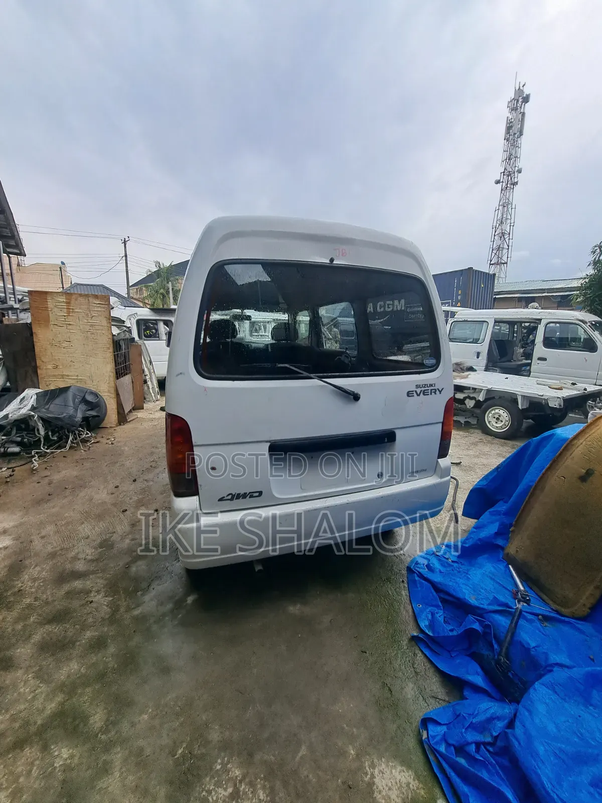 Suzuki Every 2010 White