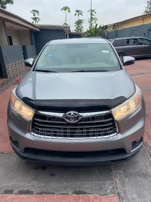 Toyota Highlander 2018 Gray