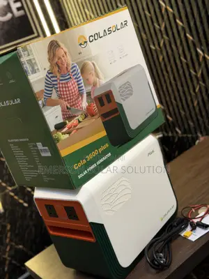 Cola 3600 Plus Solar Power Generator