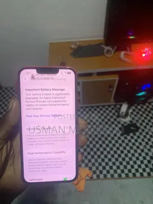 Apple iPhone 13 128 GB Red
