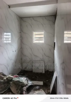 3bdrm Chalet in Okebadan Estate for rent