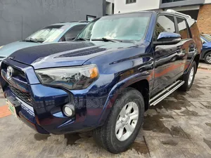 Toyota 4-Runner 2016 Blue