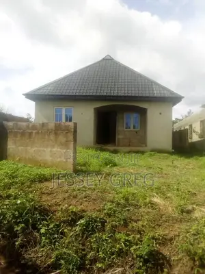 3bdrm Bungalow in Ado-Odo/Ota for sale