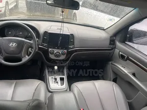Hyundai Santa Fe 2010 Gray