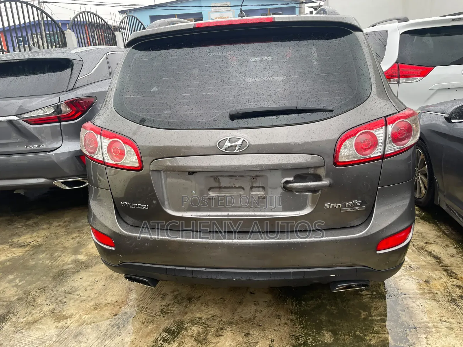 Hyundai Santa Fe 2010 Gray