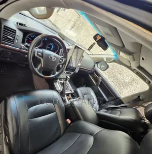 Toyota Land Cruiser 2008 Black