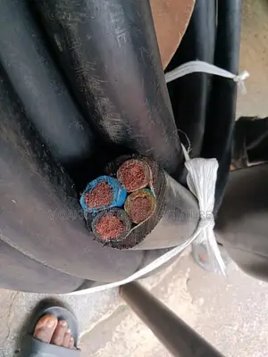 Best Quality 25mm 4 Core Flexible Trs Full Gauge Pure Copper Cable