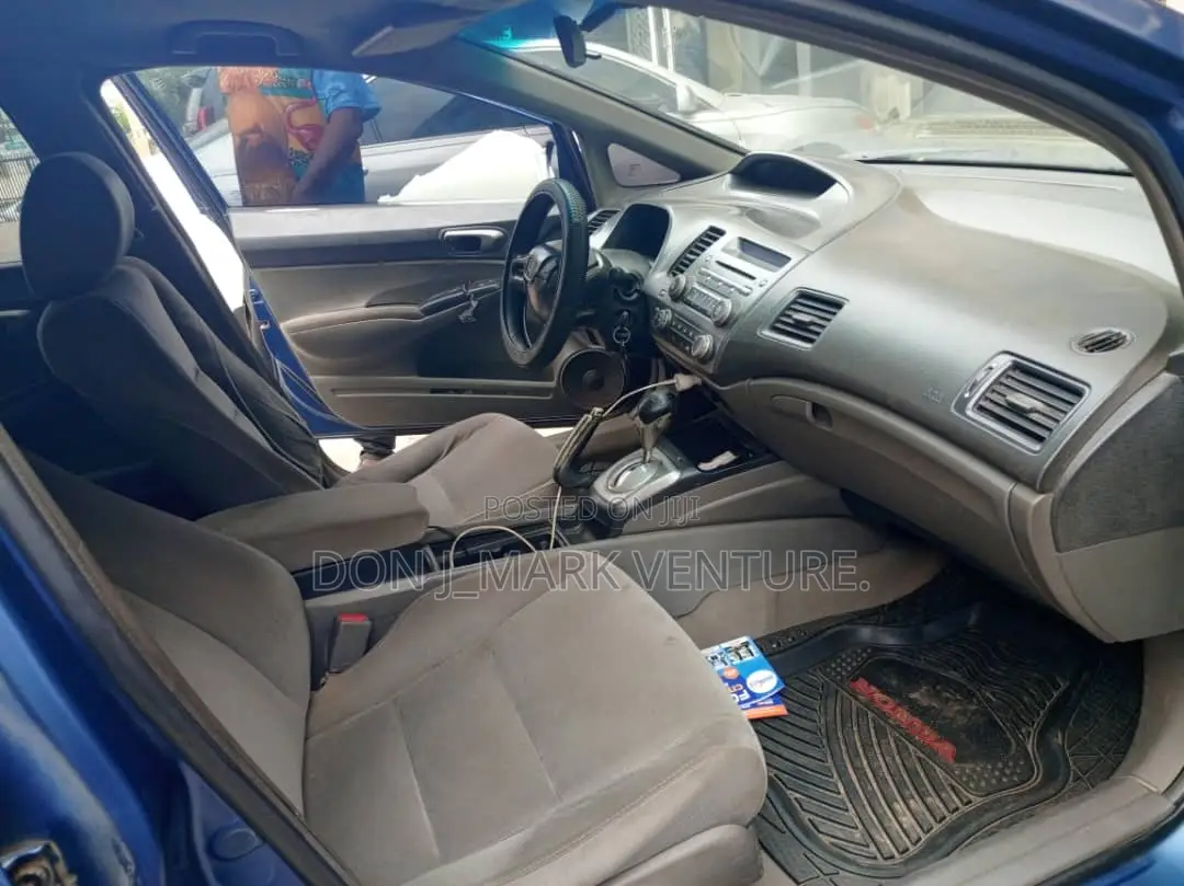 Honda Civic 2008 Blue