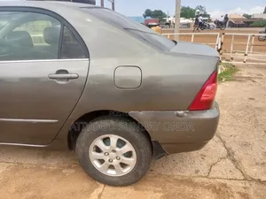 Toyota Corolla 2003 Gray