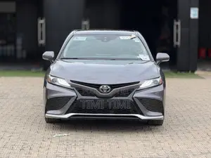 Toyota Camry XSE 2021 Gray