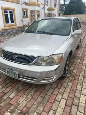 Toyota Avalon 3.0 2000 Beige