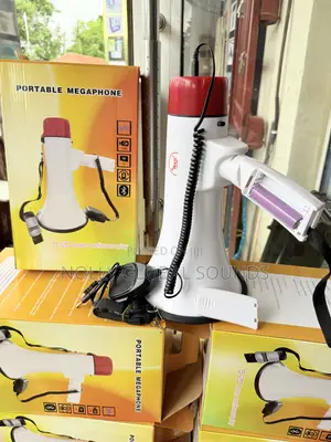 Rechargeable Megaphone Amplifier