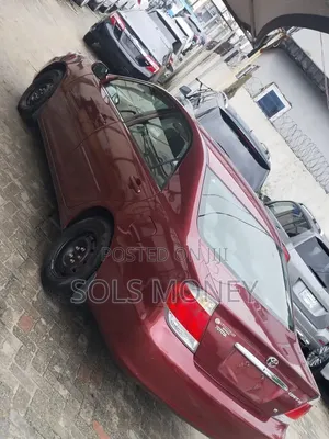 Toyota Camry 2005 Red