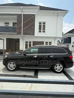 Mercedes-Benz GL-Class GL450 4MATIC 4dr SUV AWD (4.7L 8cyl Turbo 7A)