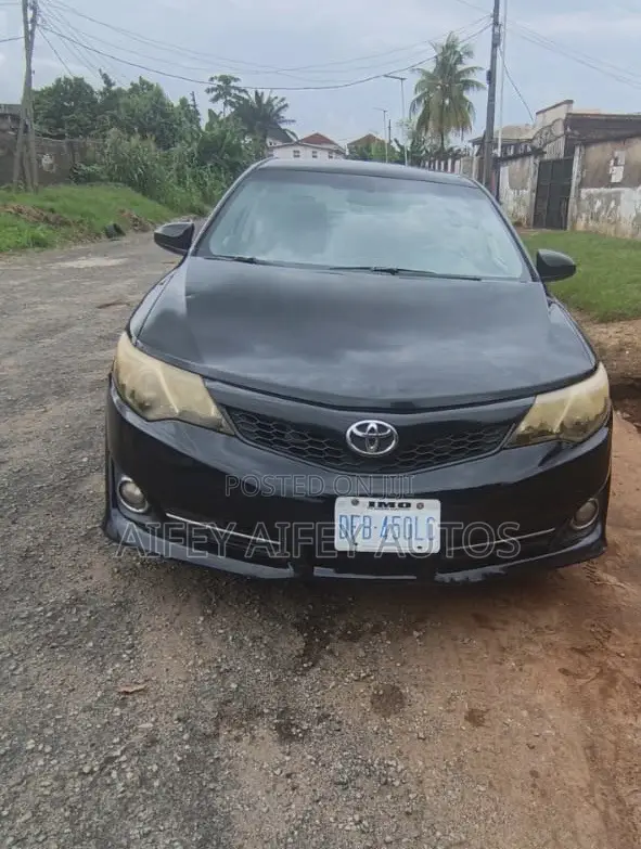 Toyota Camry 2012 Black
