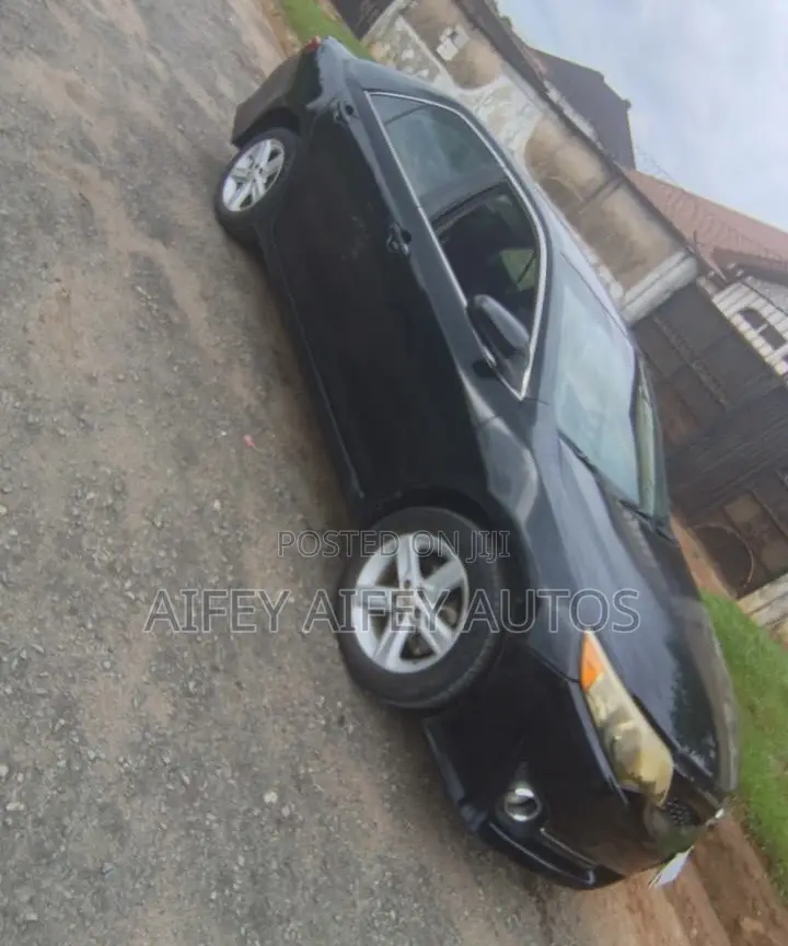 Toyota Camry 2012 Black