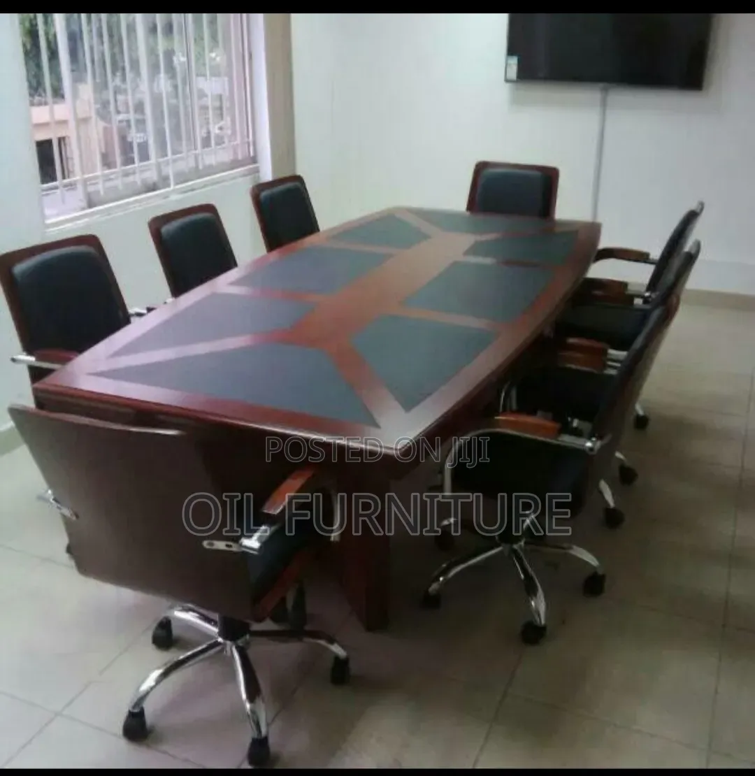 ​Premium 8-Seater Executive Boardroom Table 2.4meter