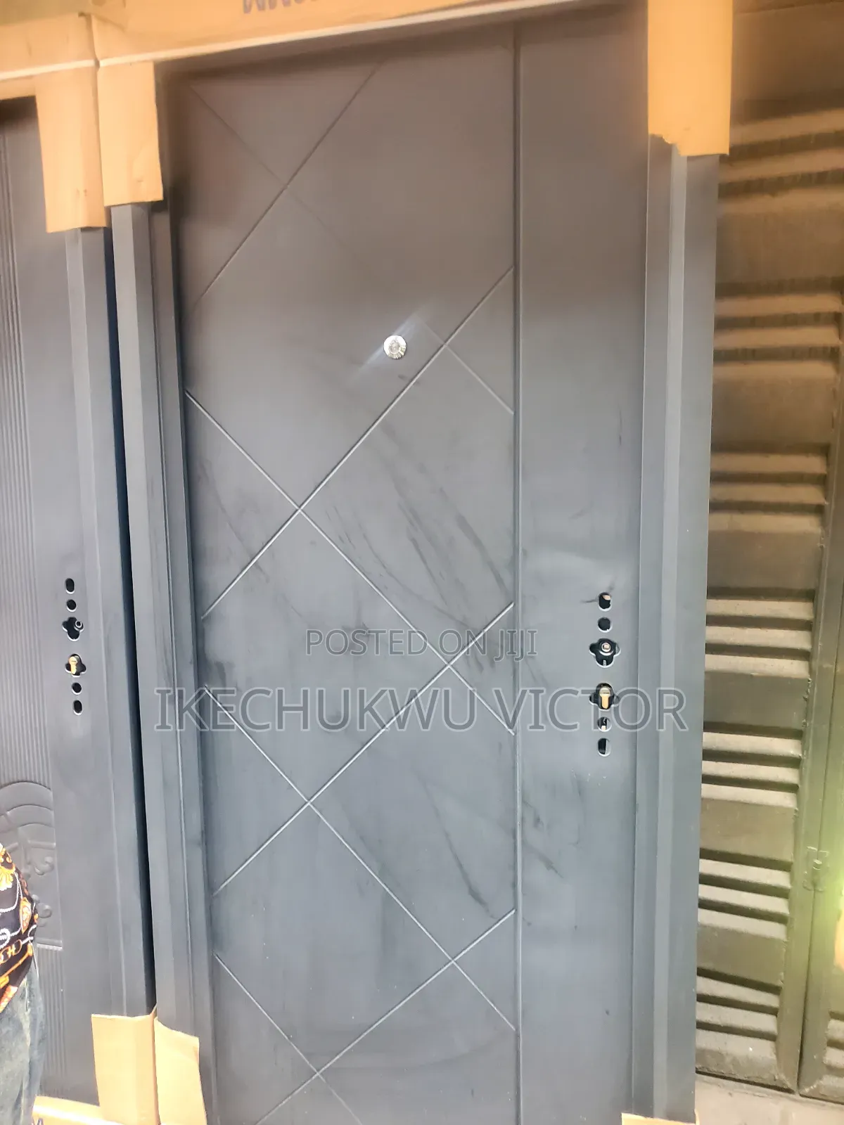 3ft Standard Steel for Rooms
