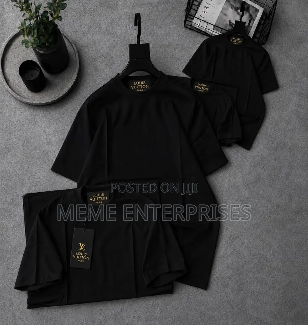 Designer Plain Black Tshirt