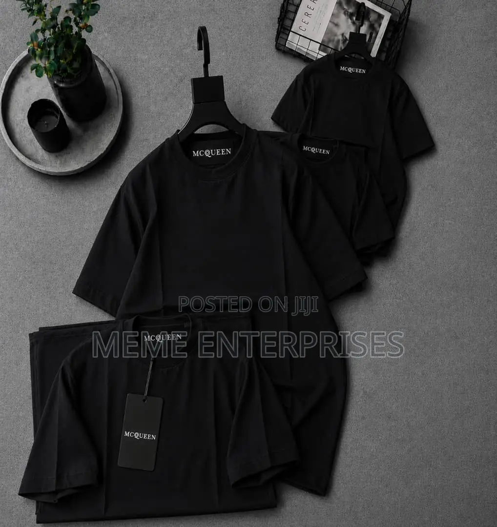 Designer Plain Black Tshirt