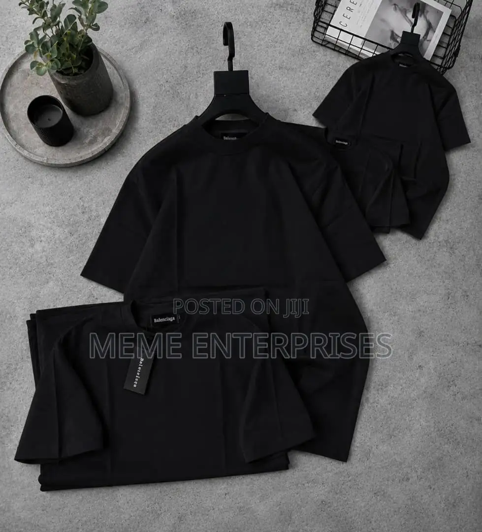 Designer Plain Black Tshirt