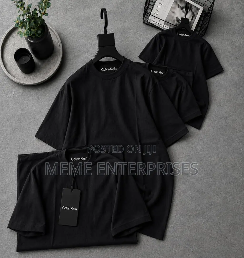 Designer Plain Black Tshirt