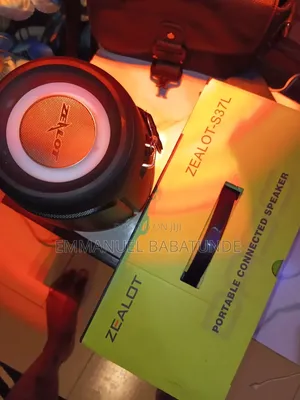 Zeelot Speaker