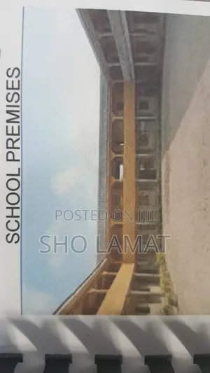 20bdrm House in Age Mowo for sale