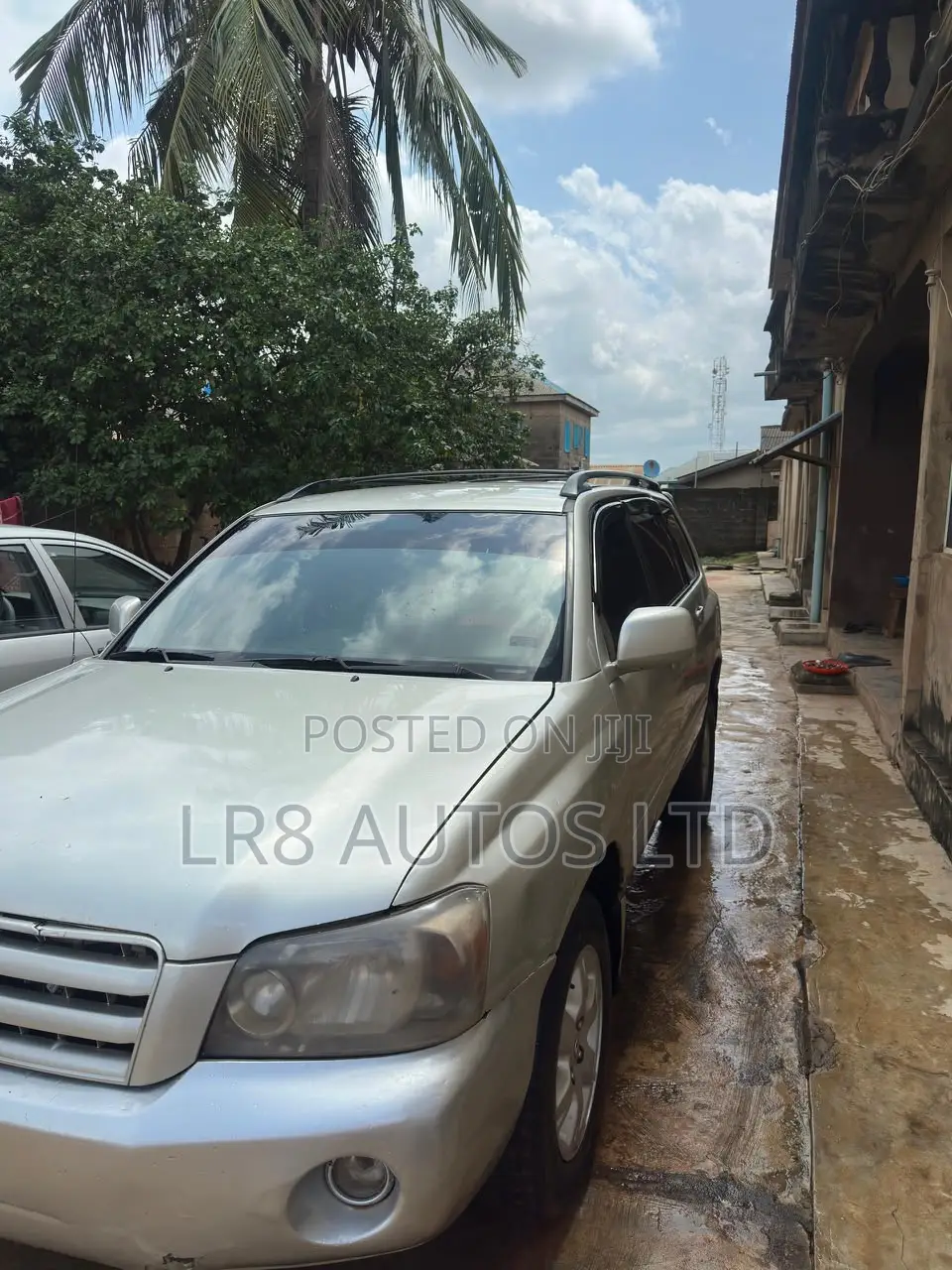 Toyota Highlander Base AWD 2004 Beige