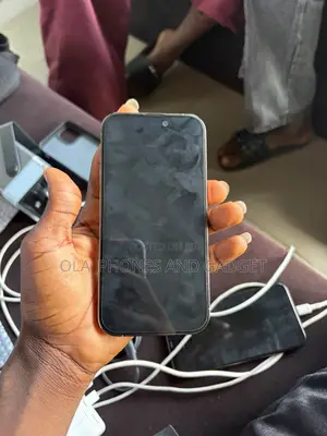 New Apple iPhone 15 Pro 256 GB White