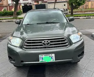 Toyota Highlander Sport 2010