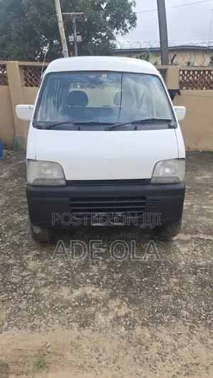 Suzuki Every 2005 White