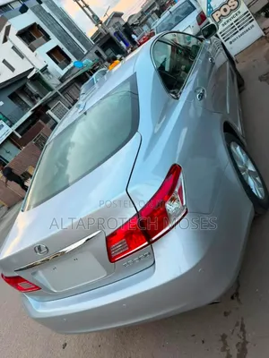 Lexus ES 2012 Silver