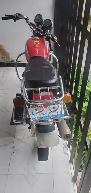 Daylong DL150-KTL 2015 Red