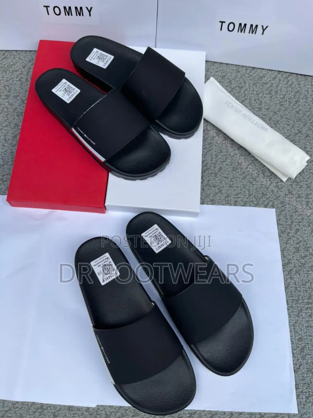 Black Casual Slides