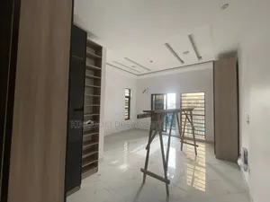 4bdrm Duplex in Adeniyi Jones Ikeja for sale