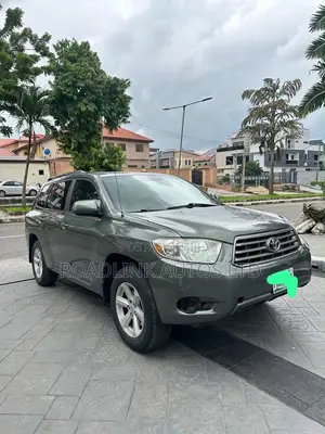 Toyota Highlander Sport 2010 Green