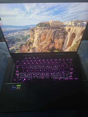 Laptop Asus ROG Zephyrus M16 16GB Intel Core i9 SSD 1T
