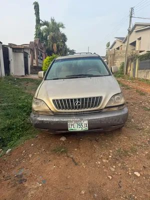 Lexus RX 2000 Gold