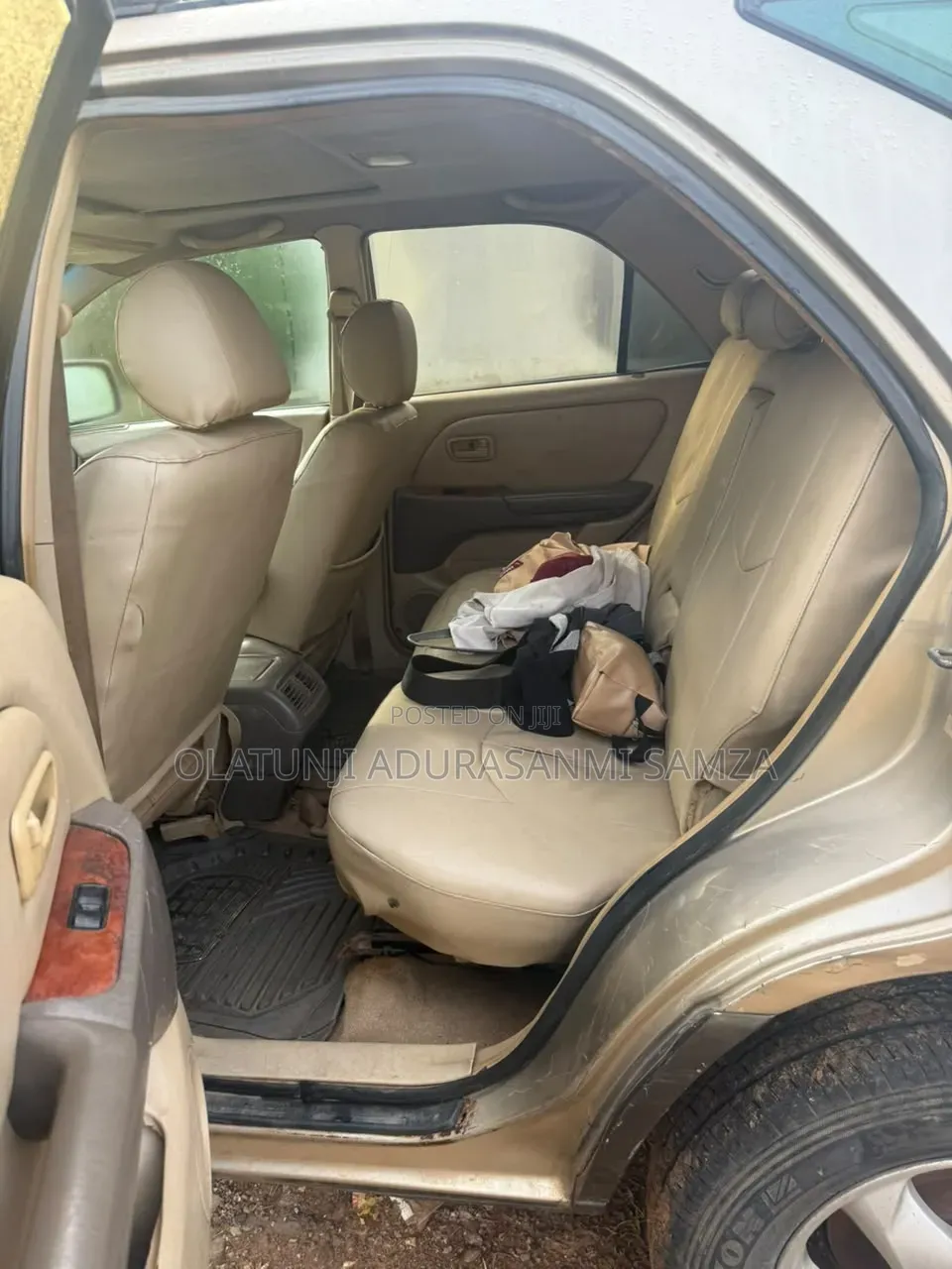 Lexus RX 2000 Gold