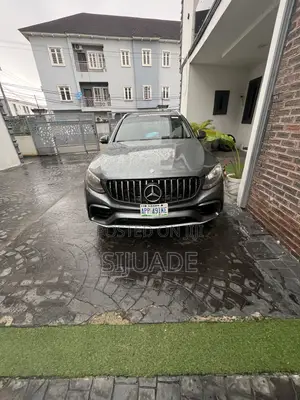 Mercedes-Benz GLC-Class 2017 Gray
