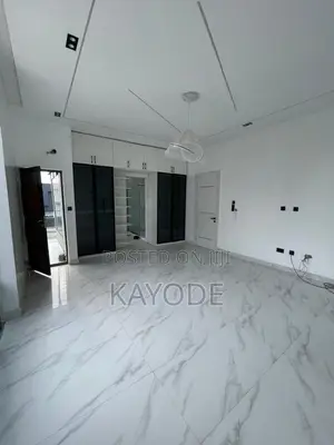 4bdrm Duplex in Ado / Ajah for sale