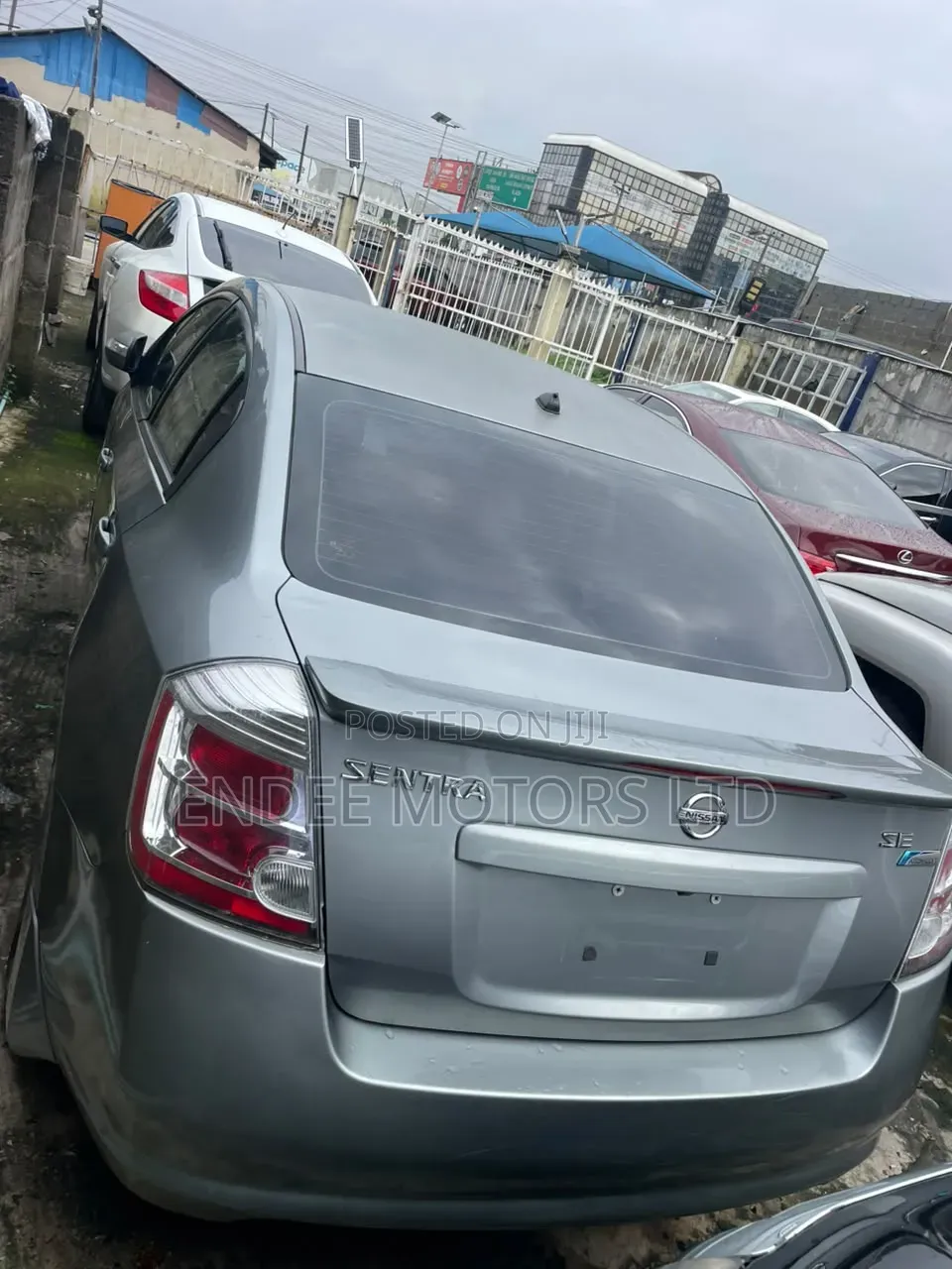 Nissan Sentra 2012 Gray