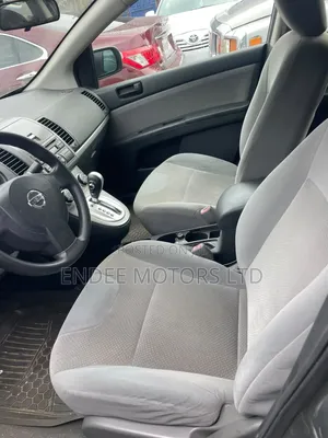 Nissan Sentra 2012 Gray