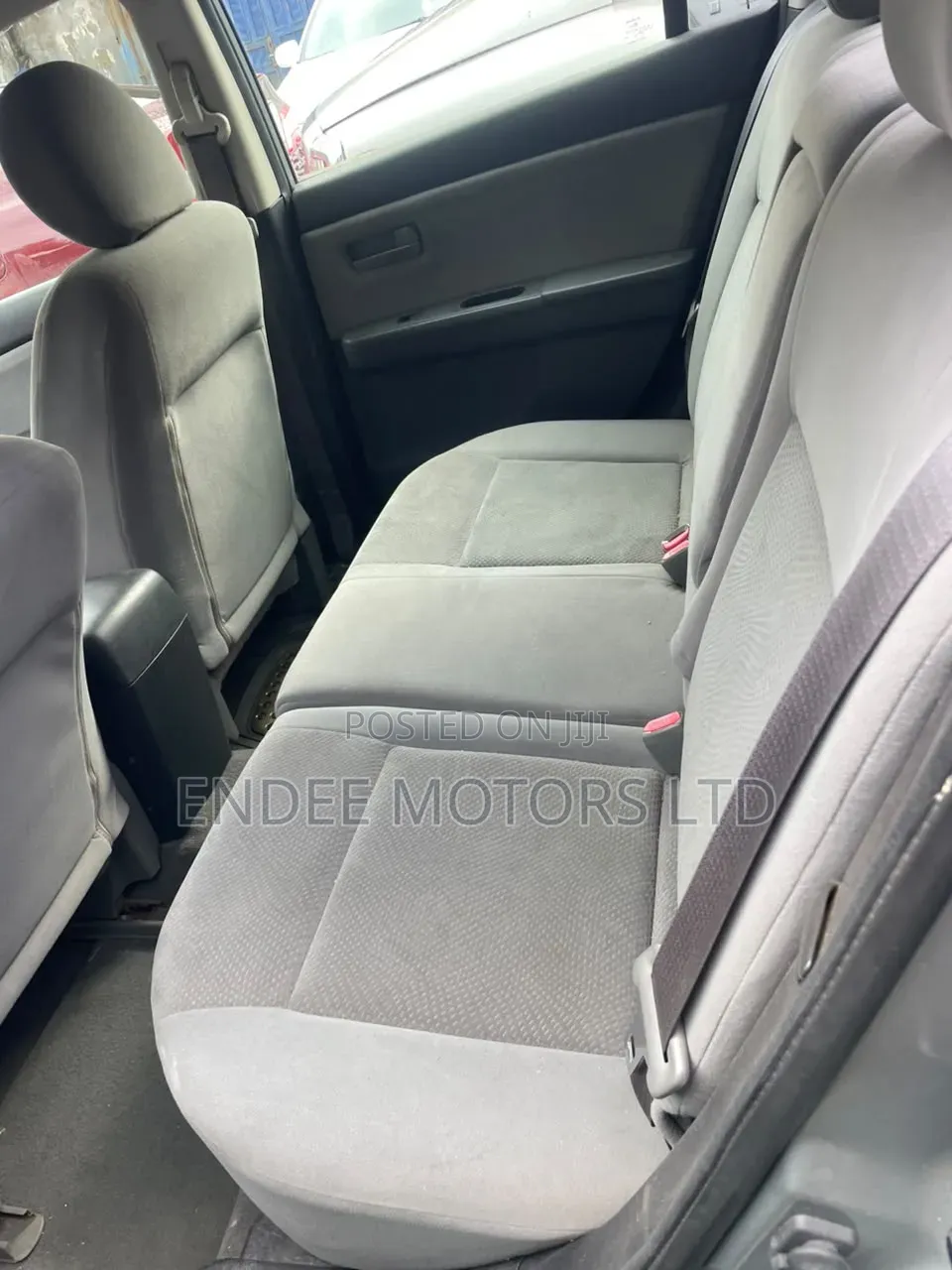 Nissan Sentra 2012 Gray