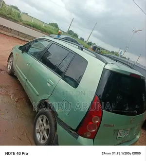 Mazda Premacy 2003 Orange