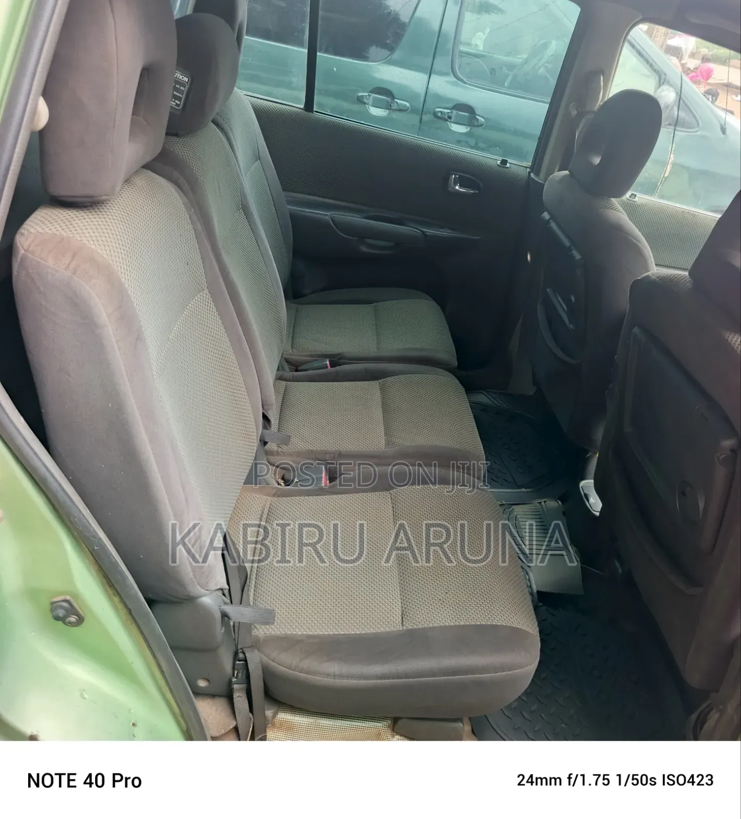Mazda Premacy 2003 Orange