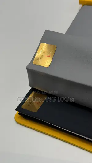 Premium Plain Lana