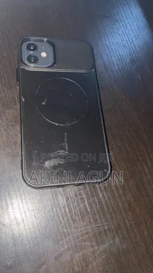 Apple iPhone 11 64 GB Black