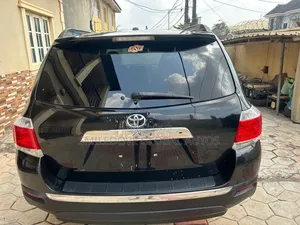 Toyota Highlander 2013 Black